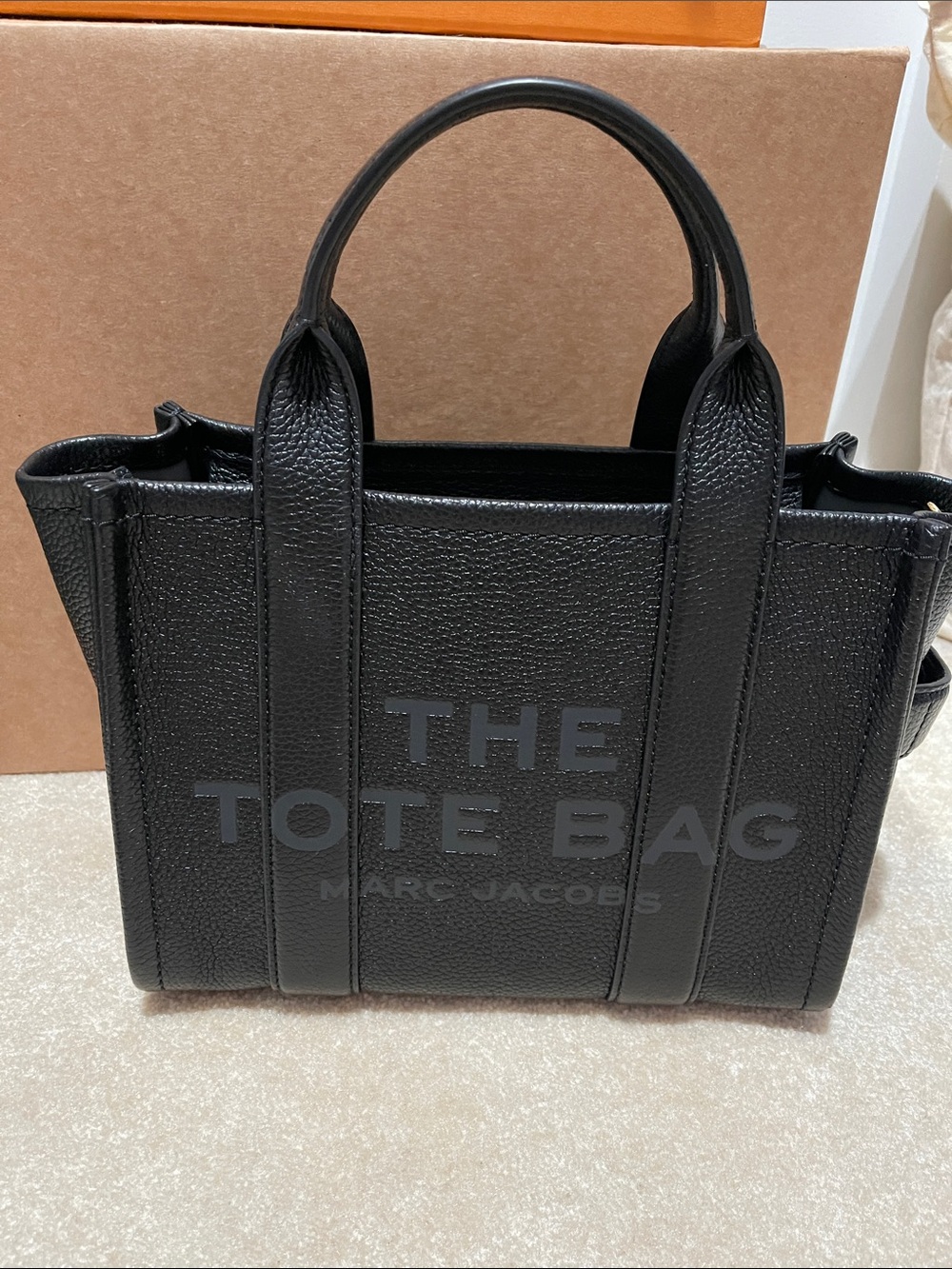 Marc by Marc Jacob’s The Tote Bag - black leather